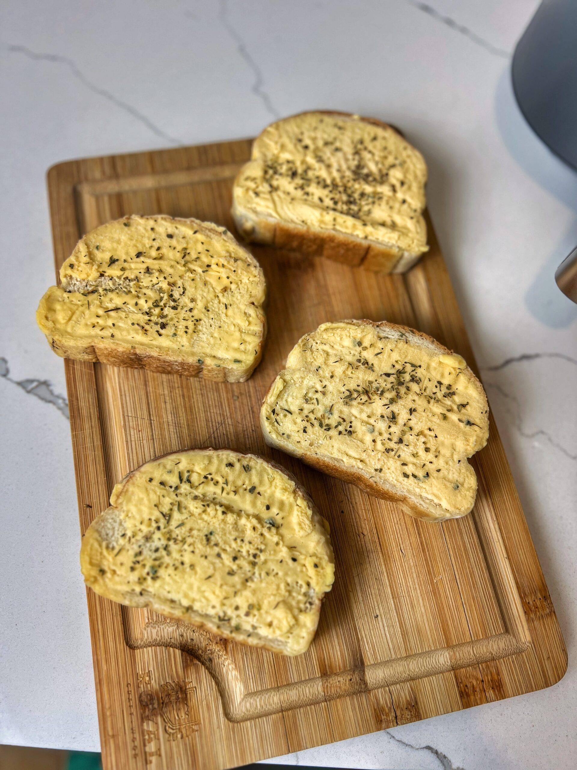 Air Fryer Frozen Garlic Bread (Texas Toast) Fun Family Meals