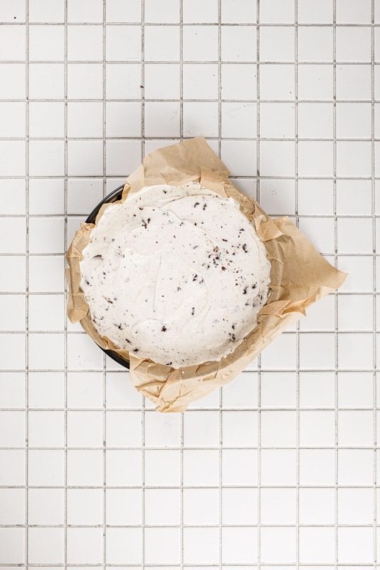 oreo cheesecake in pan